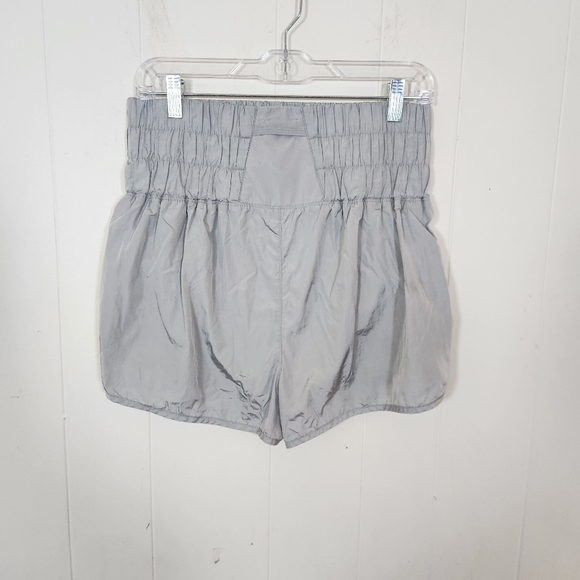 Free People Movement The Way Home Shorts Size Large High Waist Shiny Gray Silver - Picture 4 of 16